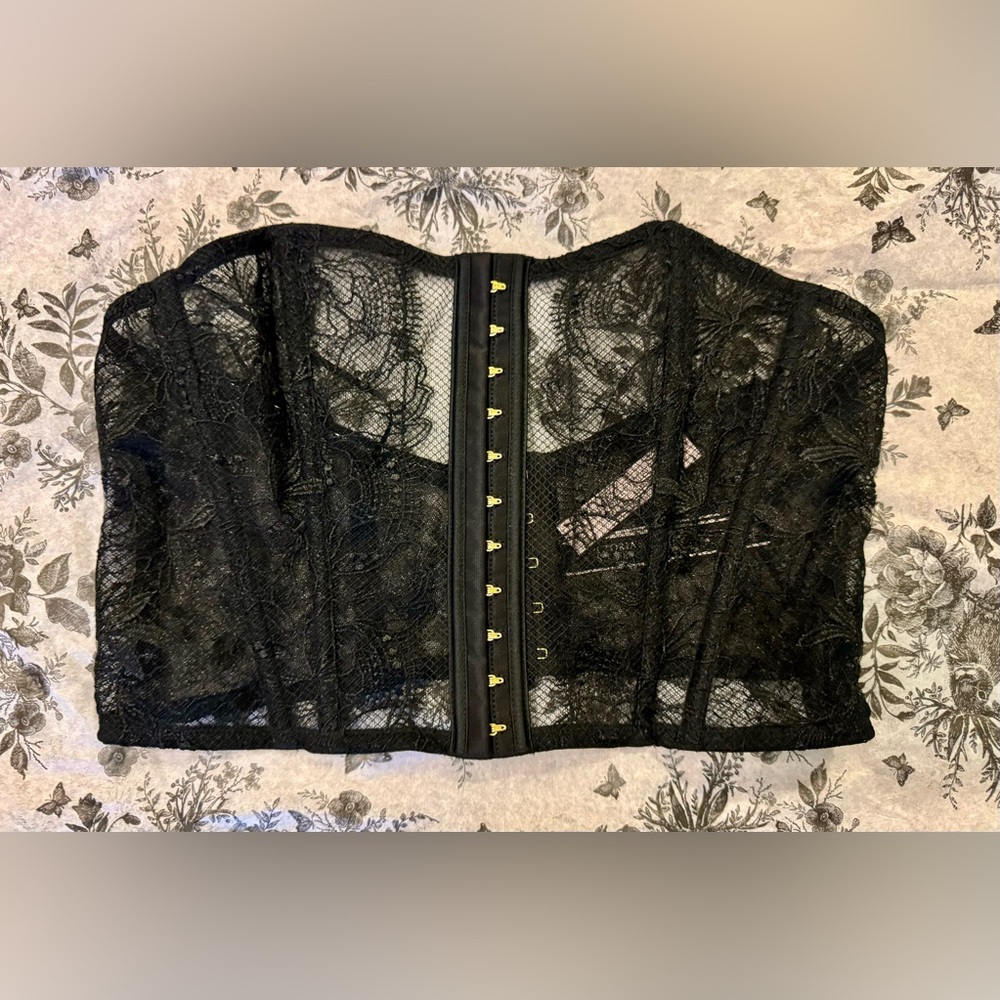 Victoria’s Secret bustier